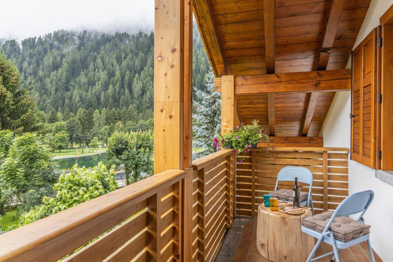 Chalet Mountain Plaza - Apt Greenvalley Pinzolo Exteriör bild