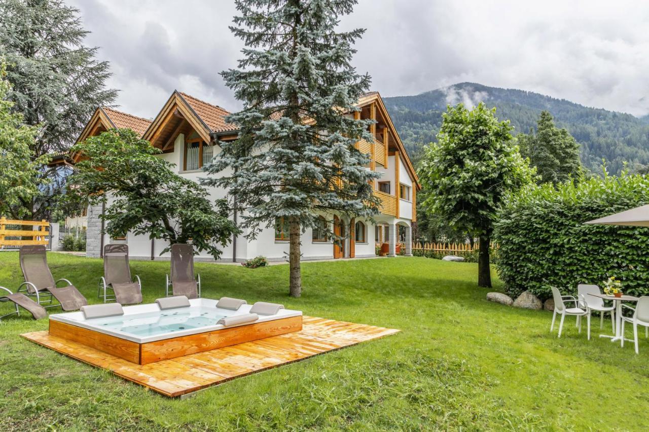 Chalet Mountain Plaza - Apt Greenvalley Pinzolo Exteriör bild